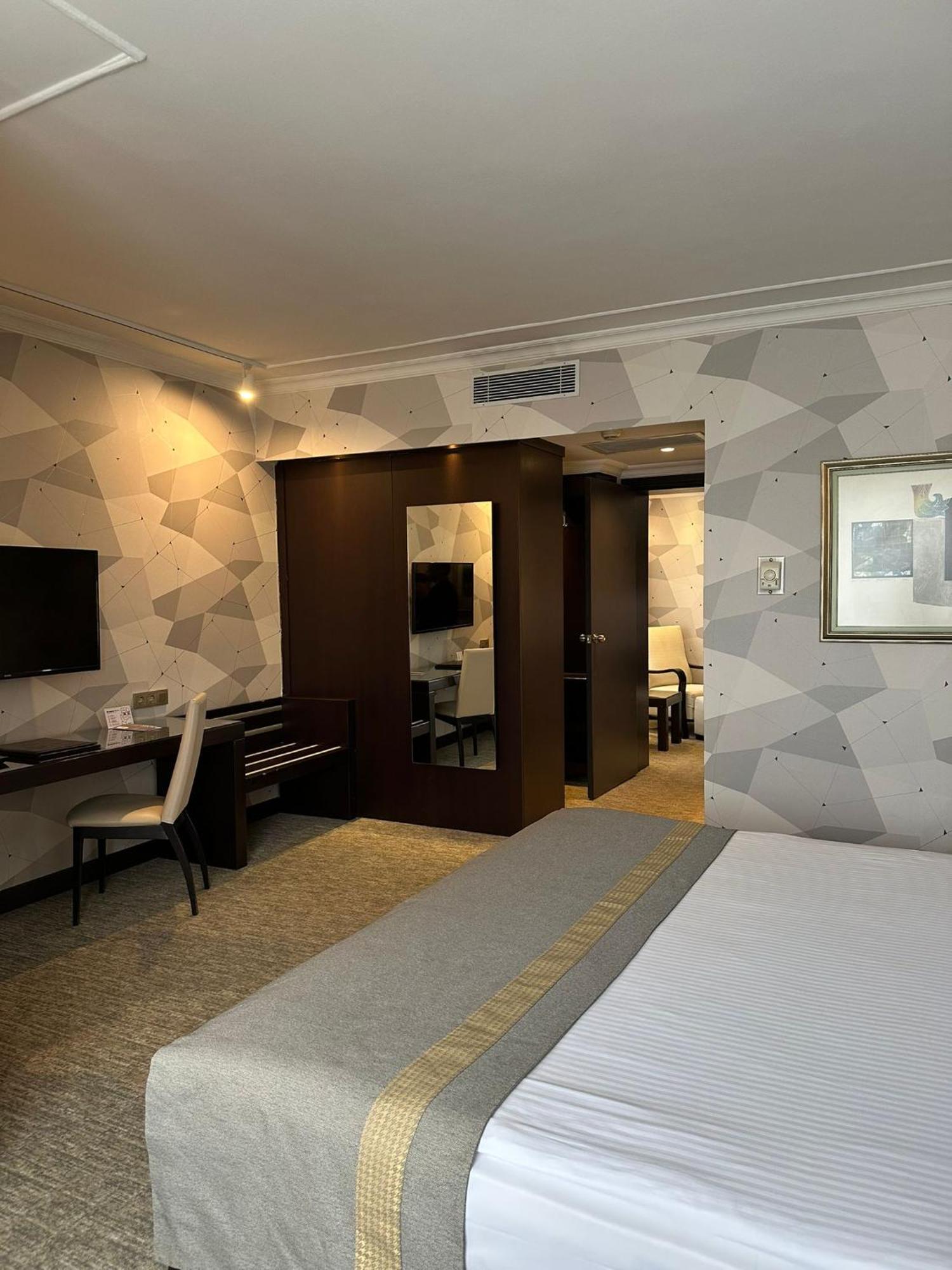 Altinel Ankara Hotel & Convention Center Exterior photo