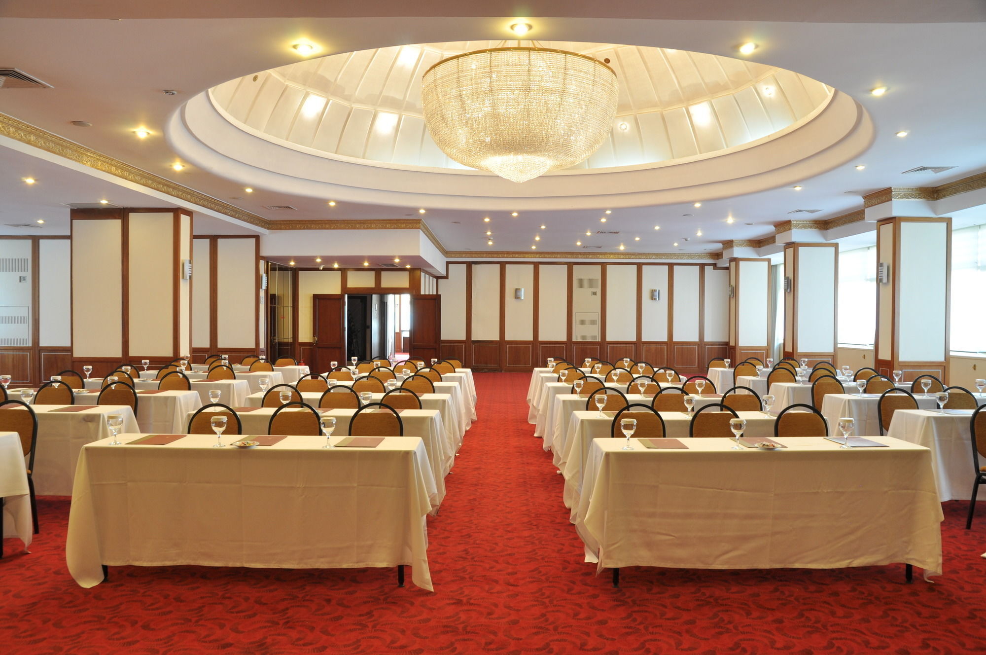 Altinel Ankara Hotel & Convention Center Exterior photo